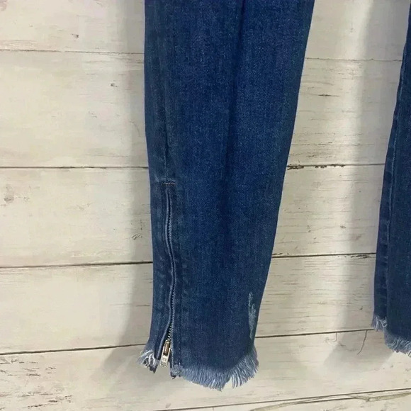 Adriano Goldschmied Kids “The Farren” Ankle Skinny Jeans - Picture 4 of 9